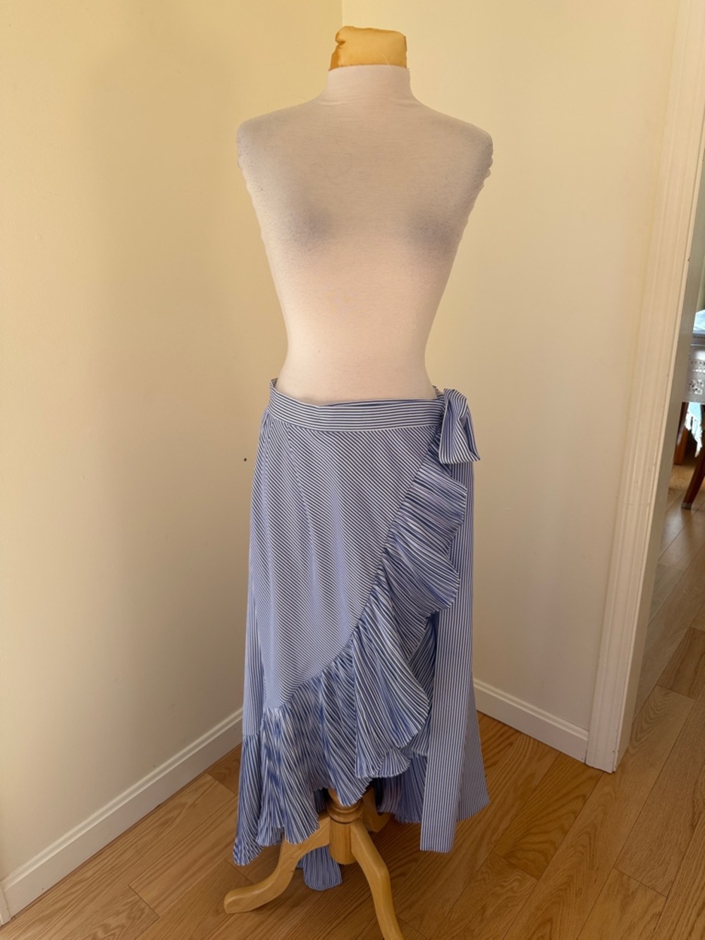 Anthropologie Mare Mare Blue medium Striped Ruffle Wrap asymmetrical Skirt. - Picture 3 of 9